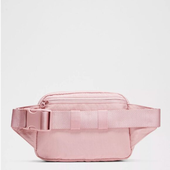 Lululemon Everywhere Belt Bag Large 2L Pink Haze (NWT) - Picture 2 of 9